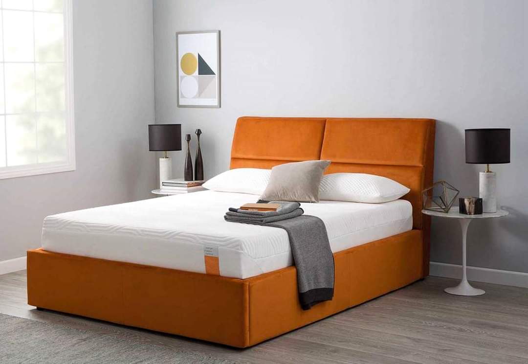 giường bọc vải nhung 1m6 x2m